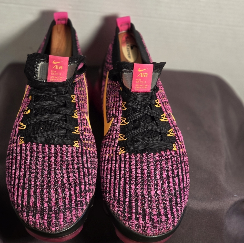 Nike Air VaporMax Flyknit 3 Laser Fuschia Womans Size 7.5 # AJ6910-600 - Picture 9 of 10